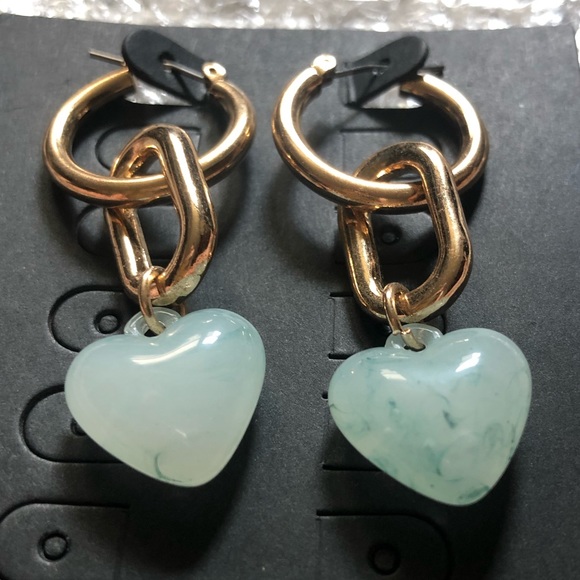 BRAND NEW Reclaimed Vintage Heart Chain Earrings - Picture 8 of 9